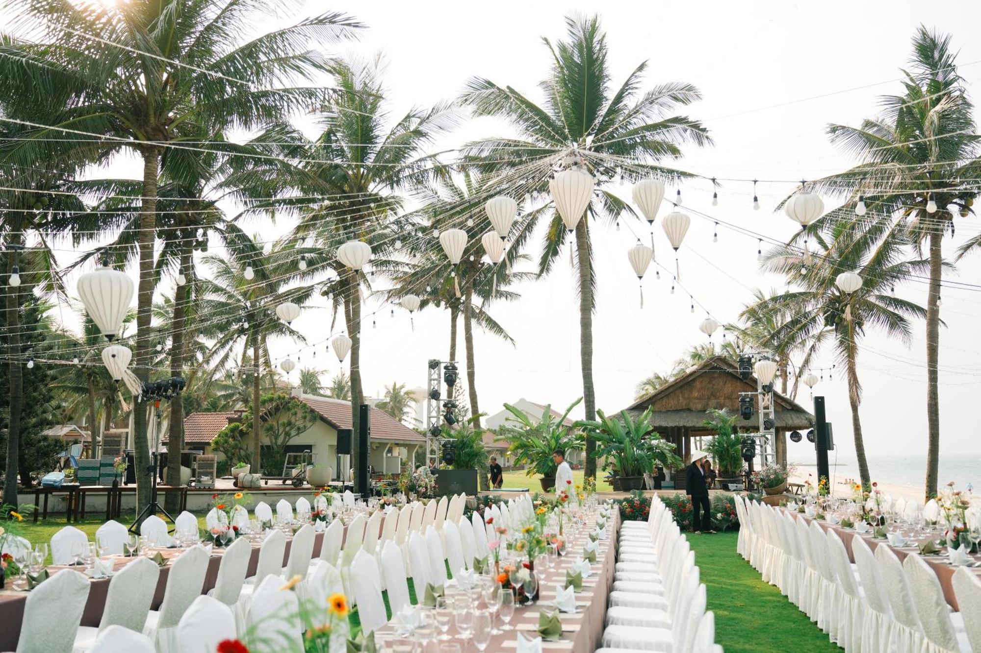 Palm Garden Beach Resort & Spa Hoi An Exterior foto A wedding reception at the Royal Cliff Beach Hotel