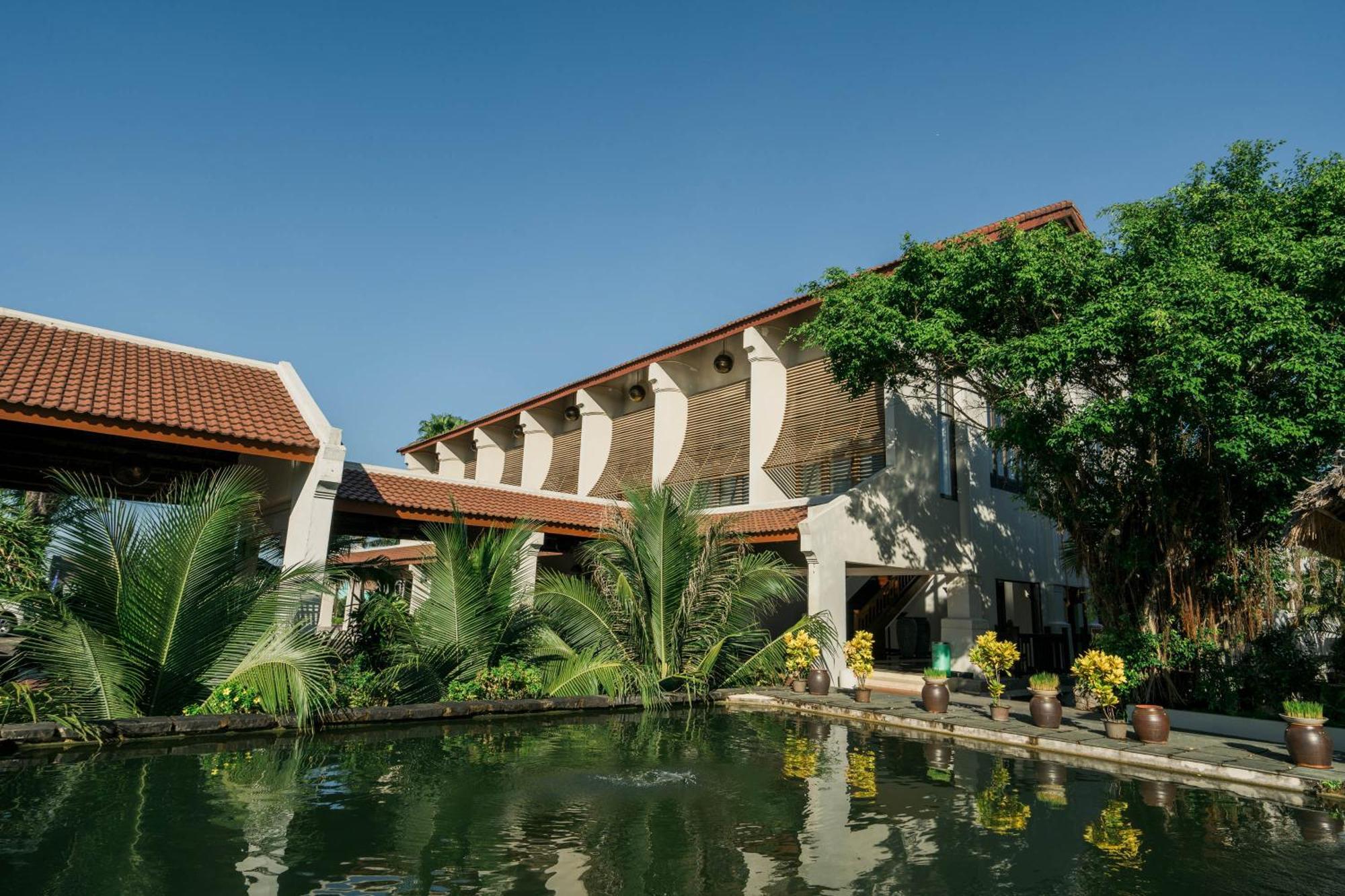 Palm Garden Beach Resort & Spa Hoi An Exterior foto The Riverview Hotel
