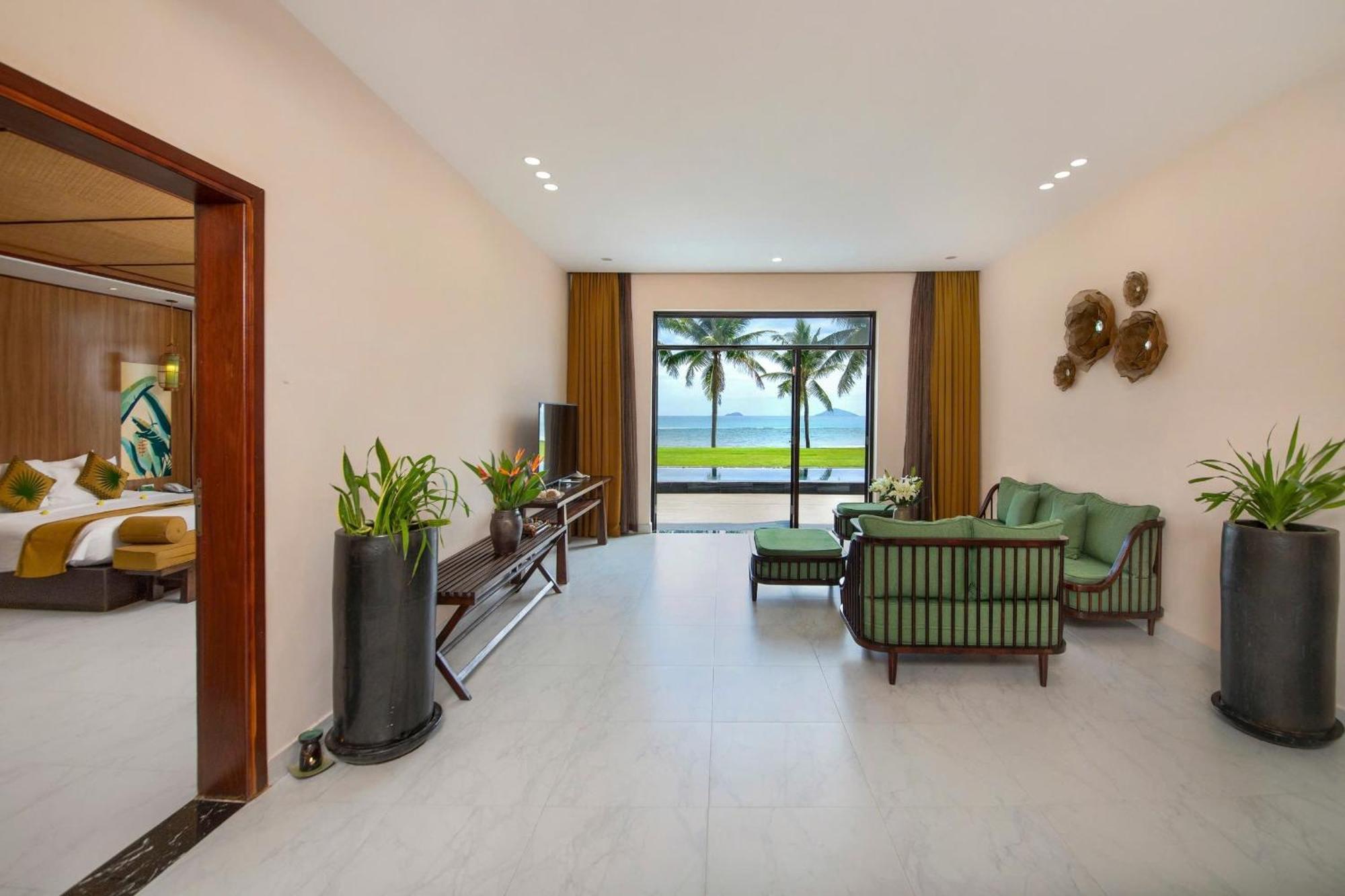 Palm Garden Beach Resort & Spa Hoi An Exterior foto Suite at Vinpearl Hotel Nha Trang